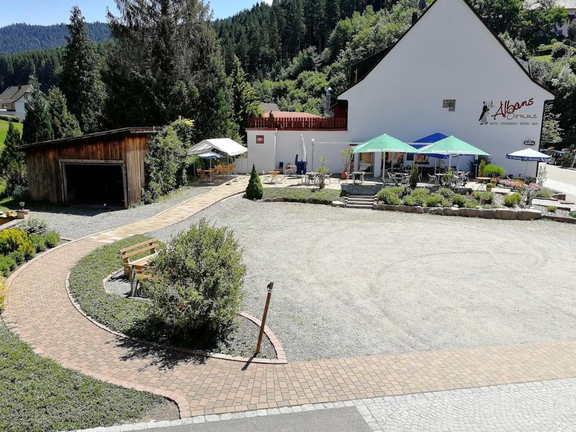 Hotel Restaurant Albans Sonne 巴特里坡德索西坡 外观 照片