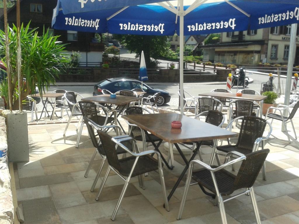 Hotel Restaurant Albans Sonne 巴特里坡德索西坡 外观 照片