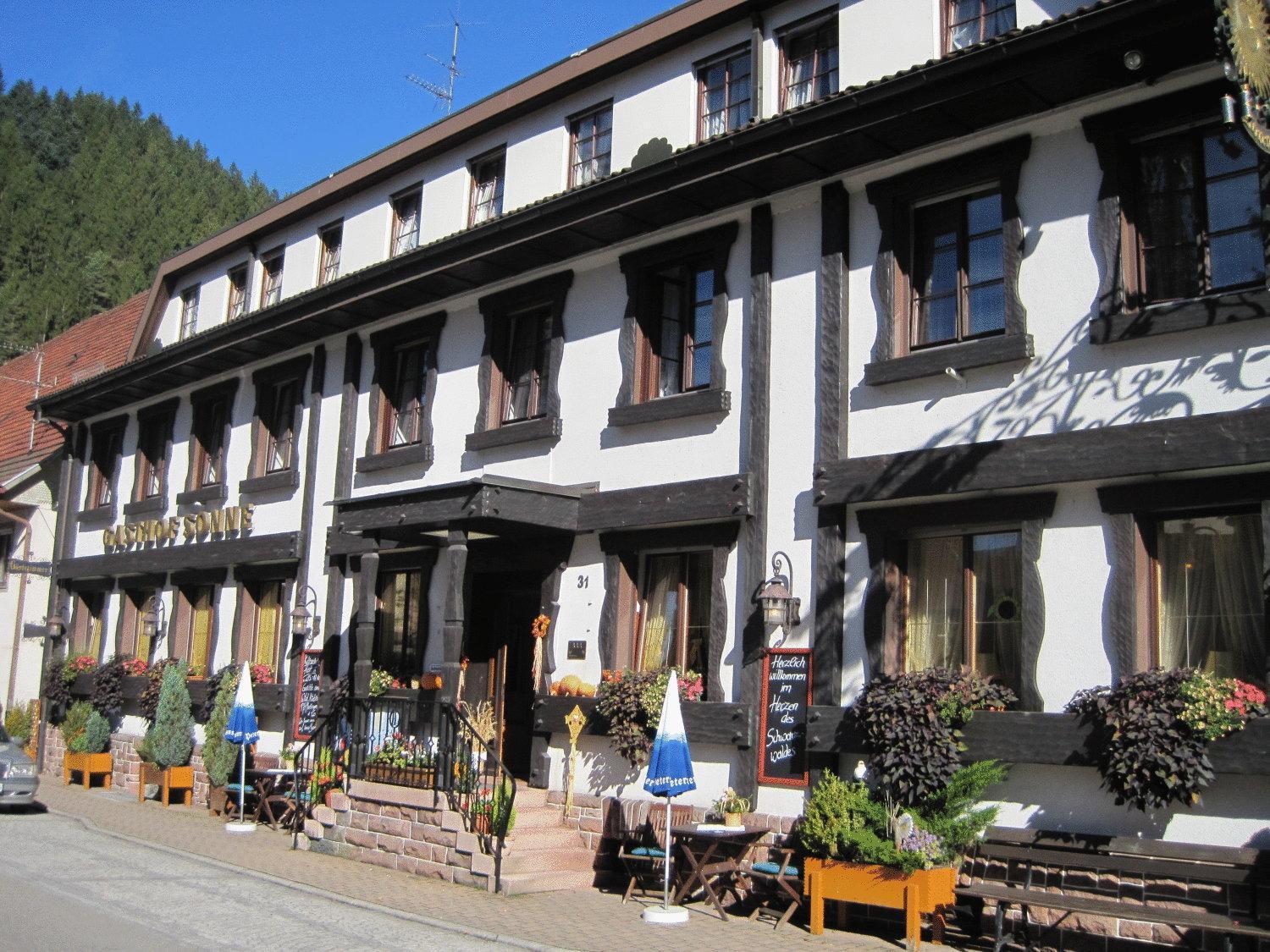 Hotel Restaurant Albans Sonne 巴特里坡德索西坡 外观 照片