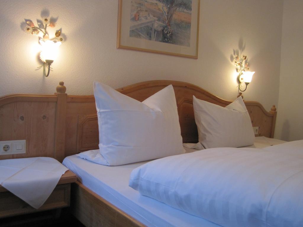 Hotel Restaurant Albans Sonne 巴特里坡德索西坡 外观 照片