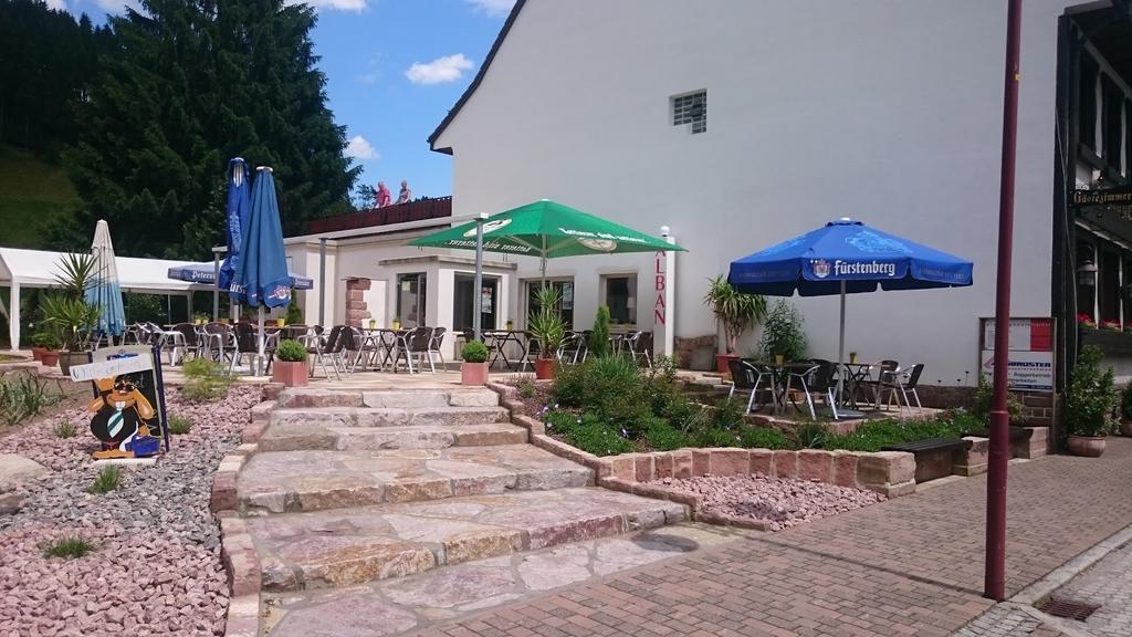 Hotel Restaurant Albans Sonne 巴特里坡德索西坡 外观 照片