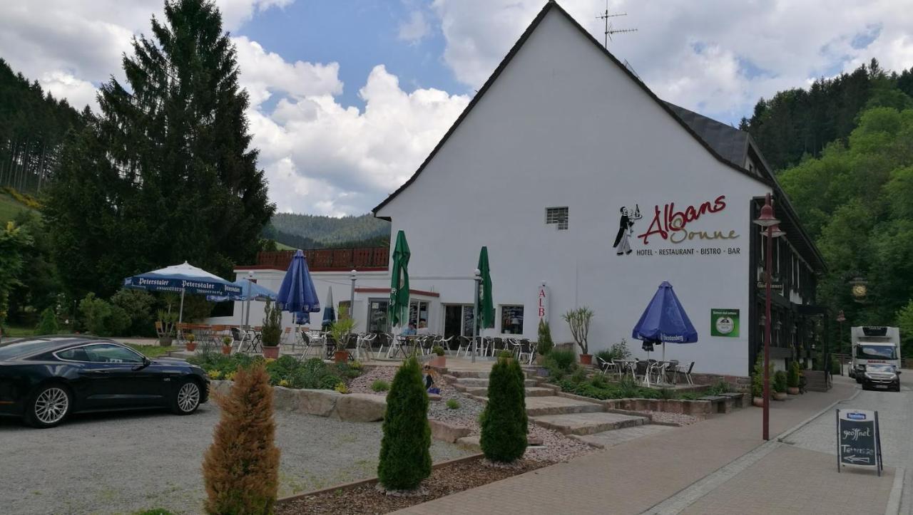 Hotel Restaurant Albans Sonne 巴特里坡德索西坡 外观 照片