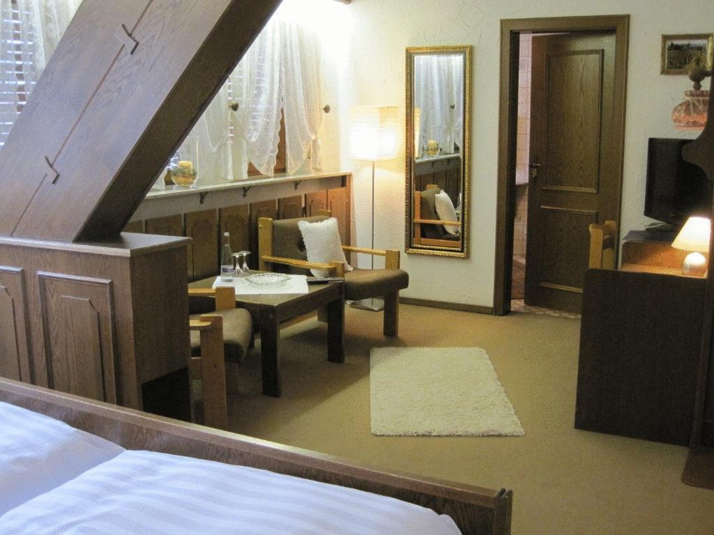Hotel Restaurant Albans Sonne 巴特里坡德索西坡 客房 照片